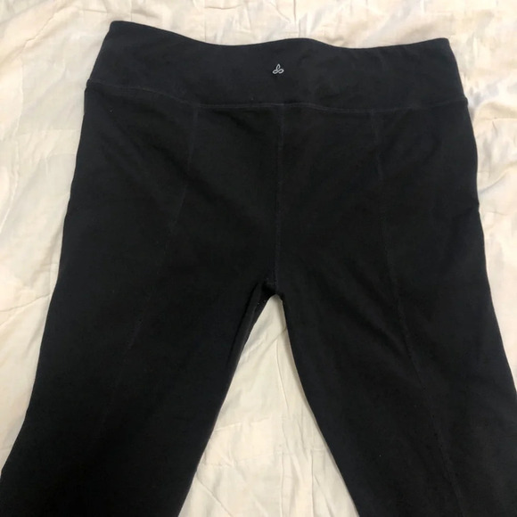 3/$25 ❥ Prana Yoga Capri  Pants Leggings Stretch Black Large - Picture 5 of 9